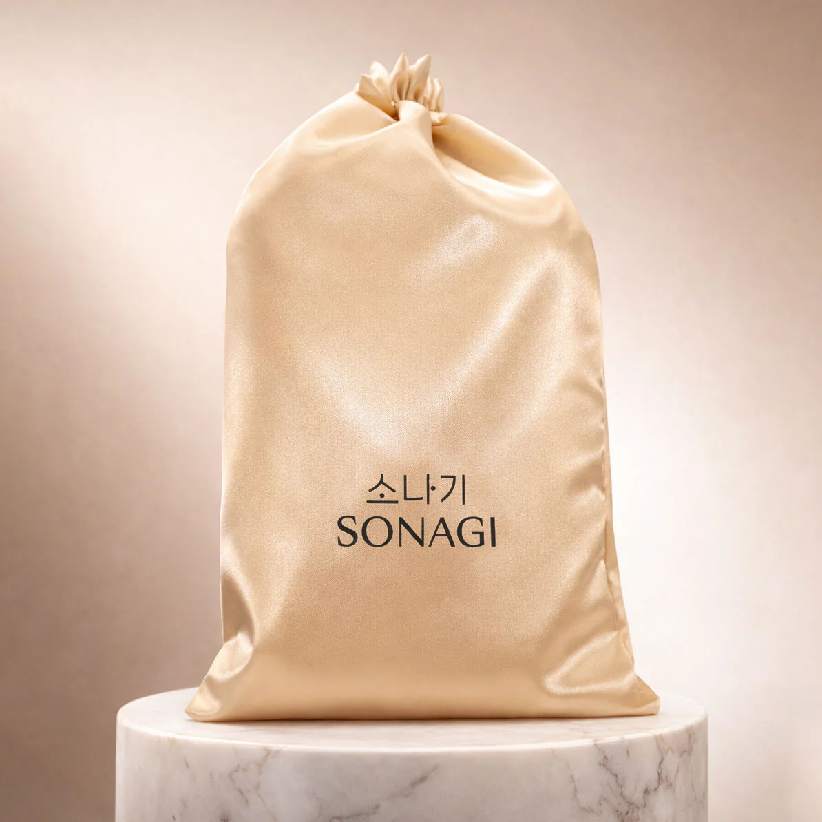 Sonagi Satin Mask Pouch